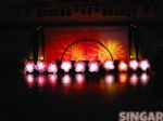 Inflatable stage flower chain