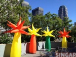 Standing inflatable hydra tree for decoration